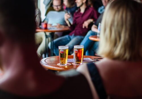 La figure du joueur dans les bars : des facteurs de vulnérabilités aux situations à risques